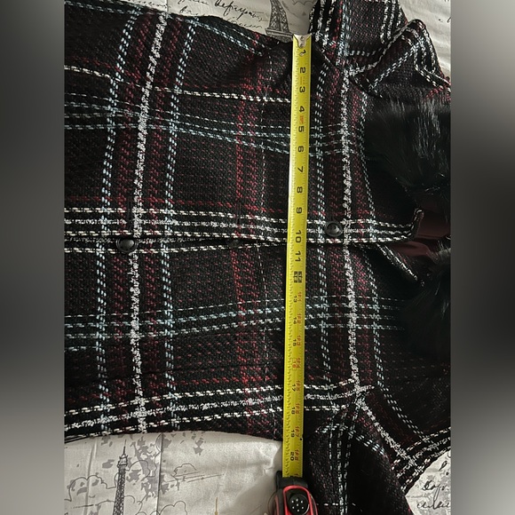 White House Black Market Plaid Coat - Picture 10 of 10